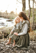 Load image into Gallery viewer, MOMMY CORDUROY FRILL SUSPENDER SKIRT