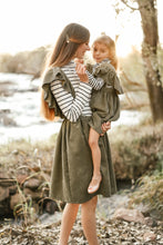 Load image into Gallery viewer, MINI CORDUROY FRILL SUSPENDER SKIRT