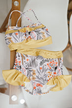 Load image into Gallery viewer, Bikini Bottom (frills) for Mommy