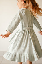 Load image into Gallery viewer, Long sleeve Pleated dress for Mini