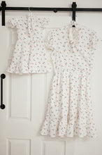 Load image into Gallery viewer, FLORAL MUSLIN CROSS ELASTIC DRESS FOR MINI&#39;s